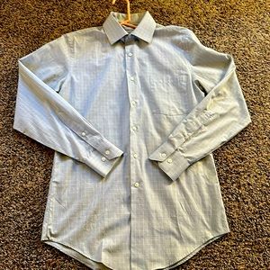 Van Heusen light grey dress shirt. Size S.